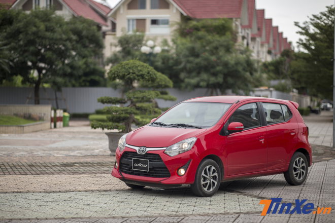 Toyota Wigo hiện đang hưởng mức giảm gi&aacute; từ 30 &ndash; 40 triệu đồng tại đại l&yacute;