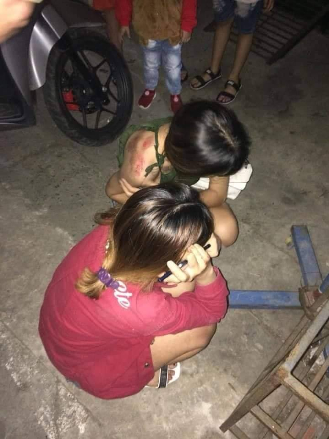 2 đối tượng còn rất trẻ chỉ 15 - 16 tuổi và làm công nhân gần đó