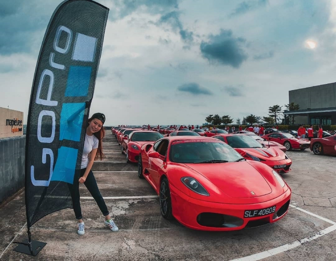 Dàn xe Ferrari F430 đỗ ngay ngắn Dàn xe Ferrari F430 đỗ ngay ngắn