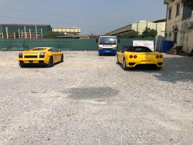 Vẻ đẹp của Lamborghini Gallardo v&agrave; Ferrari 360 Spider nh&igrave;n từ ph&iacute;a sau