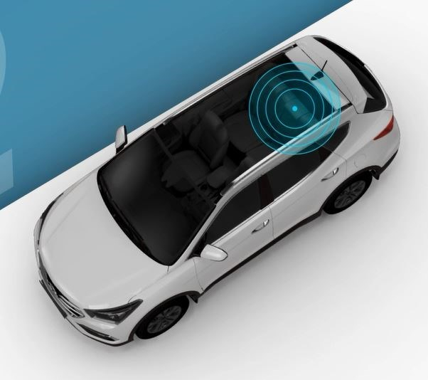 Cảm biến chuyển động si&ecirc;u &acirc;m được lắp tr&ecirc;n trần xe Hyundai