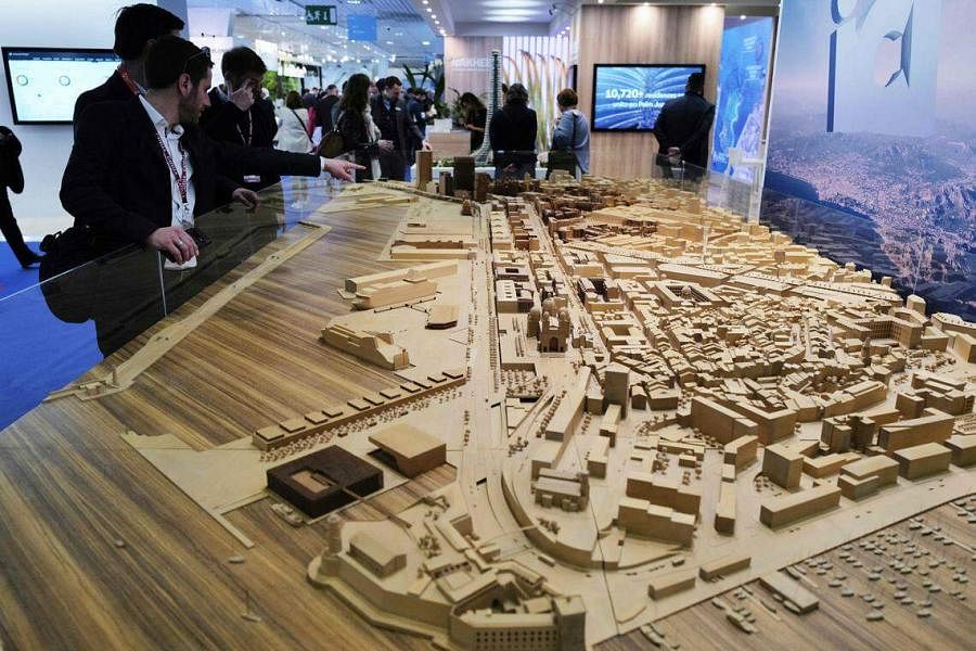 https://thanhnienviet.mediacdn.vn/s3fs-public/styles/card_image_large_3x2/public/articles/2023/03/19/france-realestate-business-mipim-164623_0.jpg