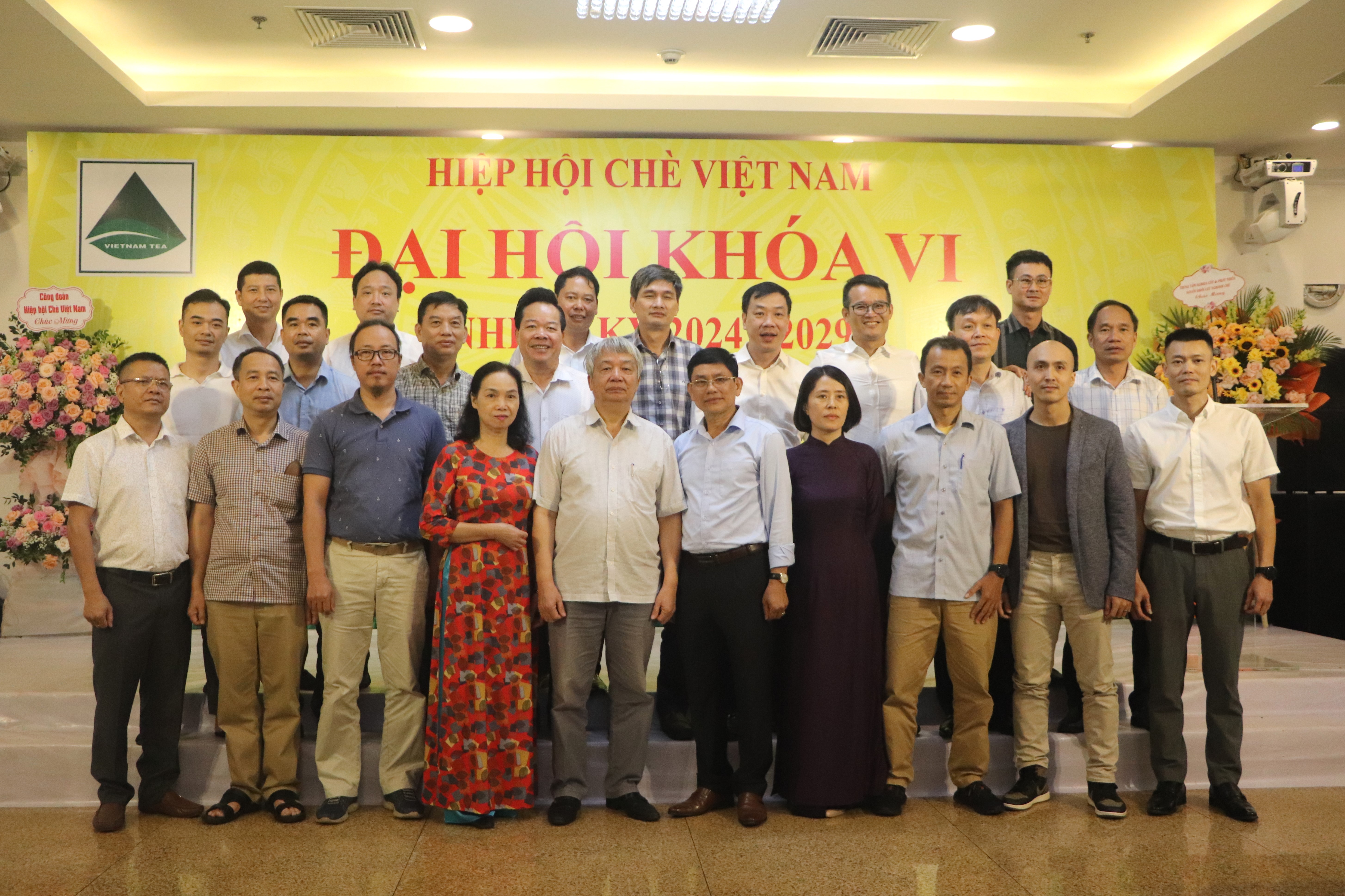 Ban chấp hành Hiệp hội Chè Việt Nam khóa VI nhiệm kỳ 2024-2029 ra mắt Đại hội 