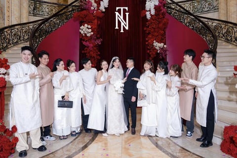 MC lich tuong thuat truc tiep bong da hom nay Ngọc hé lộ cơ ngơi nhà chồng thiếu gia, căn biệt thự trắng nguy nga như trong truyện cổ tích- Ảnh 2.