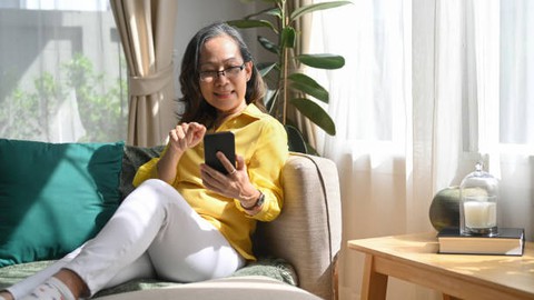 Tôi 55 tuổi, đã nghỉ hưu: Con dâu nhờ chăm cháu nhưng tôi đưa ra 3 điều kiện nhưng không được chấp nhận- Ảnh 1. Tôi 55 tuổi, đã nghỉ hưu: bong da truc tiep xoi lac dâu nhờ chăm cháu nhưng tôi đưa ra 3 điều kiện nhưng không được chấp nhận- Ảnh 1.