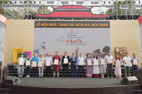 Lễ hội Quà tặng link bong da truc tiep lịch Hà Nội 2025 thu hút hơn 3 vạn lượt khách- Ảnh 6.