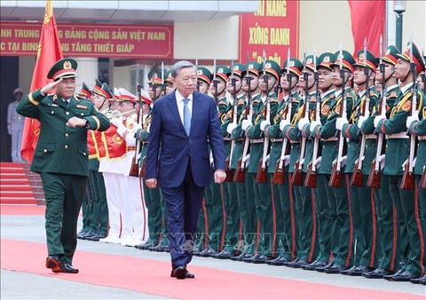 Tổng Bí thư: lich truc tiep bong da ngoai hang anh chủng Tăng thiết giáp phải thật sự xứng đáng là lực lượng đột kích mạnh- Ảnh 1.