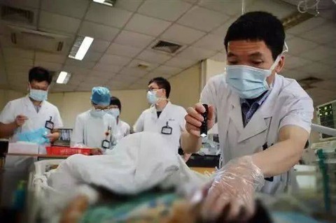 Ngày càng nhiều người bị nhồi máu não, bác sĩ nhắc nhở: 3 thói quen sau bữa ăn sẽ đẩy nhanh nhồi máu não cần tránh xa- Ảnh 1. Ngày càng nhiều người bị nhồi máu não, bác sĩ nhắc nhở: 3 thói quen xem bong da truc tiep cup c1 bữa ăn sẽ đẩy nhanh nhồi máu não cần tránh xa- Ảnh 1.
