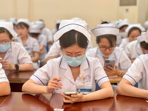 Chung sức vì chất lượng: Hội thi tay nghề điều dưỡng, hộ sinh, kỹ thuật y tại bệnh viện Bình Tân- Ảnh 4. Chung sức vì chất lượng: Hội thi tay nghề điều dưỡng, hộ sinh, kỹ thuật y tại bệnh viện Bình Tân- Ảnh 4.