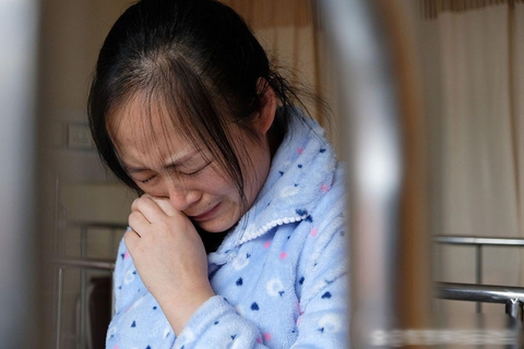 Chồng đi công tác 3 ngày, tôi lục laptop cũ, trong đó có một đoạn video khiến tôi xem đi xem lại: Nguồn cơn gia đình tan nát- Ảnh 1.