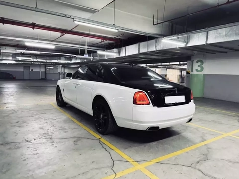 Cận cảnh Rolls-Royce Ghost "Panda" nhưng mang nội thất quý tộc Hermes- Ảnh 1. Cận cảnh Rolls-Royce hi88.com đăng nhập "Panda" nhưng mang nội thất quý tộc Hermes- Ảnh 1.