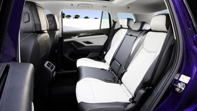 VW Tayron ra mắt: Giá quy đổi từ 1,2 tỷ đồng, nội thất sang xịn, nếu về Việt Nam sẽ thế chỗ Tiguan Allspace- Ảnh 6. VW Tayron ra mắt: Giá quy đổi từ 1,2 tỷ đồng, nội thất sang xịn, nếu về Việt Nam sẽ thế chỗ Tiguan Allspace- Ảnh 6.