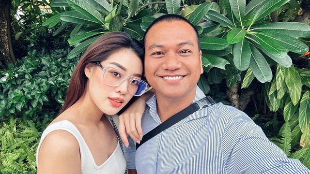 Hoa hậu Khánh Vân được chồng sắp cưới hộ tống dự sự kiện, vài giây ánh mắt của đàng trai nói lên tất cả- Ảnh 4. Hoa hậu Khánh Vân được chồng sắp cưới hộ tống dự sự kiện, vài giây ánh mắt của đàng trai nói lên tất cả- Ảnh 4.