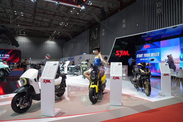 Hàng loạt mẫu xe máy xuất hiện tại Vietnam Motor Show 2024: Thiết kế hiện đại, màu sắc bắt mắt, nhiều mẫu phù hợp với phái nữ- Ảnh 5.