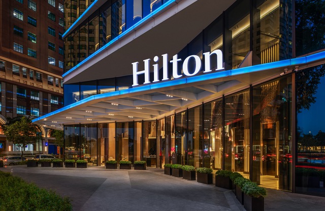 Tập đoàn khách sạn Hilton đón hơn 3 tỷ khách trong hơn 100 năm, Hilton Sài Gòn gây sốt với hàng loạt dấu ấn- Ảnh 1.