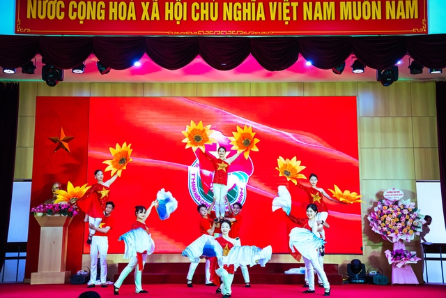 Olympic Triết học Việt Nam năm 2024: Góp phần xây dựng hệ giá trị chuẩn mực thanh niên Việt Nam- Ảnh 2.