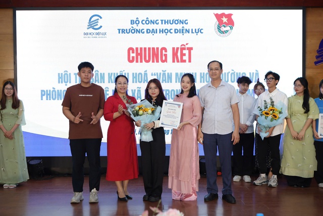 Tọa đàm, hội thi về văn minh học đường và phòng chống tệ nạn xã hội- Ảnh 10.