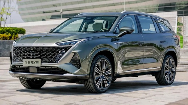 MG sắp bổ sung SUV 7 chỗ đối đầu Hyundai Palisade: Có cả tùy chọn hybrid cắm sạc, hứa hẹn giá 'hạt rẻ' để dễ vợt khách- Ảnh 1.