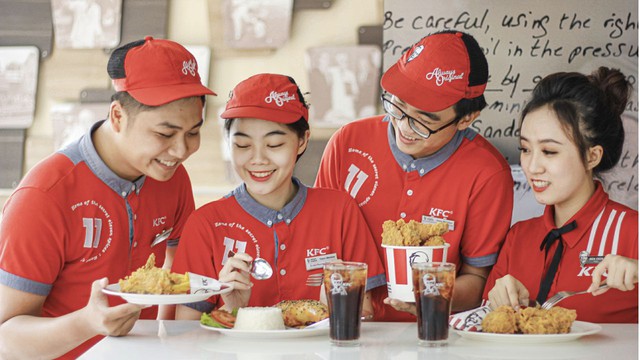 Dân trong ngành tiết lộ: ‘Luật ngầm’ khi gia nhập thị trường Fast food xứ tỉ dân, tới cả KFC hay McDonald’s cũng phải răm rắp tuân thủ- Ảnh 2.