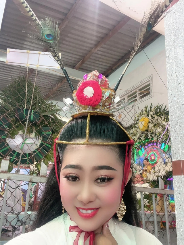 Nghệ sĩ Lê Phương gặp nạn qua đời khi đi hát đám tang mưu sinh: Xót xa hình ảnh cuối cùng cô chia sẻ- Ảnh 1.