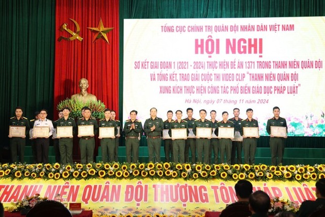 Sơ kết giai đoạn 1 thực hiện đề án 1371 trong thanh niên Quân đội- Ảnh 2.