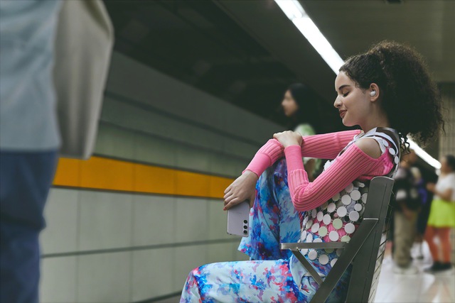 Sony lên kệ loạt tai nghe mới, nhắm thẳng túi tiền Gen Z: Sắc màu bắt mắt, thiết kế trẻ trung- Ảnh 1.