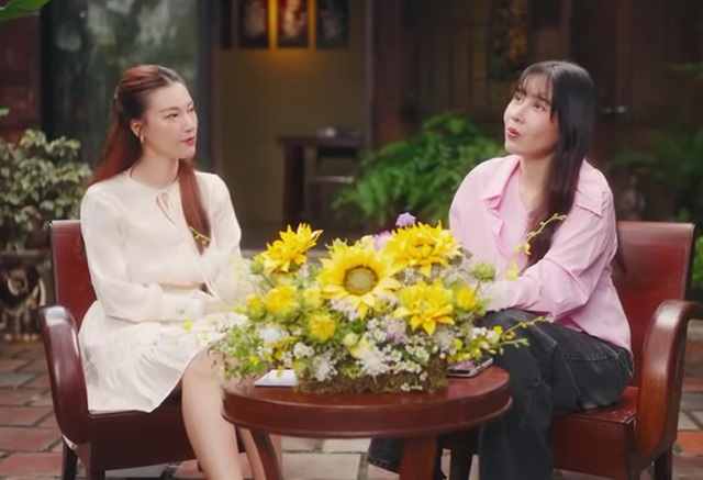 Lưu Hương Giang nói gì khi bị dị nghị "bằng vai phải lứa" với con?- Ảnh 1. Lưu Hương Giang nói gì khi bị dị nghị "bằng vai phải lứa" với con?- Ảnh 1.