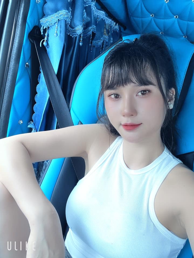 Mỹ nhân Tuyên Quang lái xe tải 30 tấn gây sốt, bố mẹ chia sẻ thêm nhiều điều gây bất ngờ- Ảnh 1. Mỹ nhân Tuyên Quang lái xe tải 30 tấn gây sốt, bố mẹ chia sẻ thêm nhiều điều gây bất ngờ- Ảnh 1.