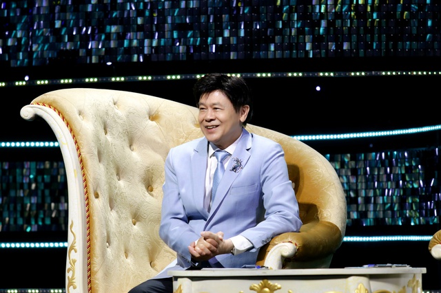 Một danh ca 73 tuổi nói thẳng về thói phông bạt, giả tạo- Ảnh 1. Một danh ca 73 tuổi nói thẳng về thói phông bạt, giả tạo- Ảnh 1.