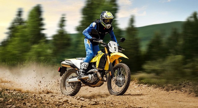 Suzuki DR-Z4S 2024: Sự hồi sinh của DR-Z400S sau 15 năm!- Ảnh 1. Suzuki DR-Z4S 2024: Sự hồi sinh của DR-Z400S sau 15 năm!- Ảnh 1.