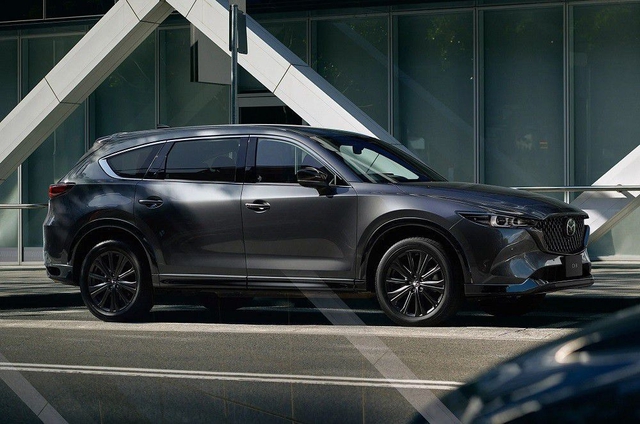 Bỏ thêm 20-30 triệu mua Mazda CX-8 bản mới được gì so với bản cũ: Thêm an toàn nhưng tăng tiêu hao nhiên liệu- Ảnh 1. Bỏ thêm 20-30 triệu mua Mazda CX-8 bản mới được gì so với bản cũ: Thêm an toàn nhưng tăng tiêu hao nhiên liệu- Ảnh 1.