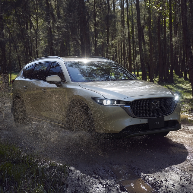 Bỏ thêm 20-30 triệu mua Mazda CX-8 bản mới được gì so với bản cũ: Thêm an toàn nhưng tăng tiêu hao nhiên liệu- Ảnh 7. Bỏ thêm 20-30 triệu mua Mazda CX-8 bản mới được gì so với bản cũ: Thêm an toàn nhưng tăng tiêu hao nhiên liệu- Ảnh 7.