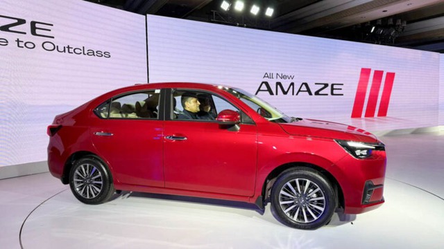 Honda Amaze 2024 chính thức ra mắt: Như Accord thu nhỏ, có ADAS dù cùng phân khúc i10, giá quy đổi từ 240 triệu- Ảnh 5. Honda Amaze 2024 chính thức ra mắt: Như Accord thu nhỏ, có ADAS dù cùng phân khúc i10, giá quy đổi từ 240 triệu- Ảnh 5.