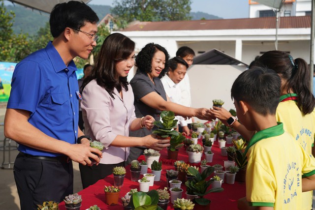 T&iacute;n hiệu vui từ &ldquo;M&ocirc; h&igrave;nh Thanh ni&ecirc;n xung k&iacute;ch x&acirc;y dựng th&ocirc;n, l&agrave;ng Xanh - Sạch - Đẹp&rdquo; ở tỉnh Vĩnh Ph&uacute;c- Ảnh 4.