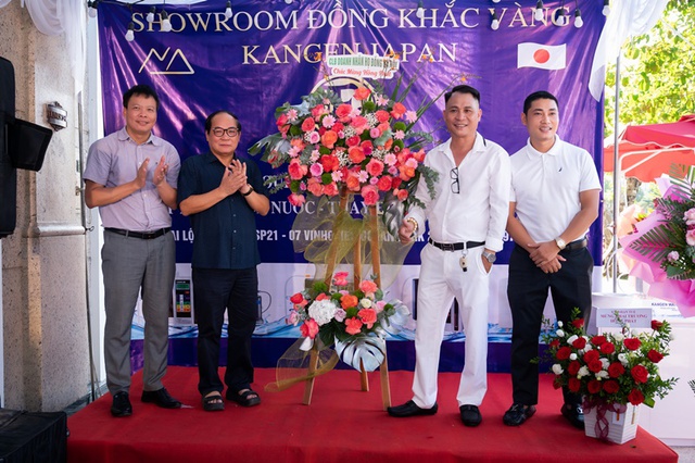 Khai trương Showroom máy lọc nước điện giải ION kiềm Kangen Đồng Khắc Vàng
- Ảnh 1.