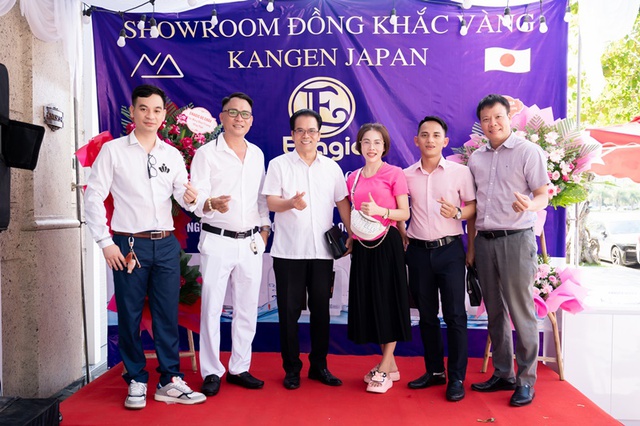 Khai trương Showroom máy lọc nước điện giải ION kiềm Kangen Đồng Khắc Vàng
- Ảnh 5.