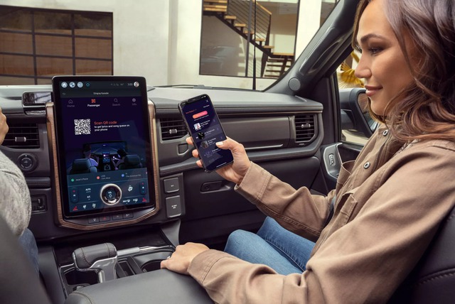 Ford bất ngờ đưa dàn karaoke lên các mẫu toàn cầu dù chỉ người Trung Quốc thích, Explorer cũng nằm trong số này- Ảnh 3.