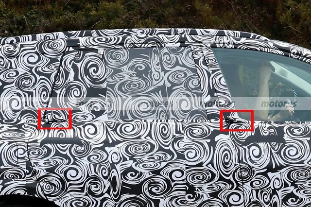 Audi Q7 2026 lộ thêm chi tiết mới: Tay nắm cửa độc lạ, nội thất dễ giống xe điện, có thể ra mắt năm sau- Ảnh 3. Audi Q7 2026 lộ thêm chi tiết mới: Tay nắm cửa độc lạ, nội thất dễ giống xe điện, có thể ra mắt năm sau- Ảnh 3.