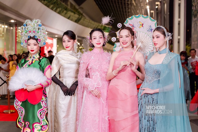 Dư âm hậu WeChoice Awards 2024, dàn khách mời vẫn xúc động với dresscode áo dài- Ảnh 10.