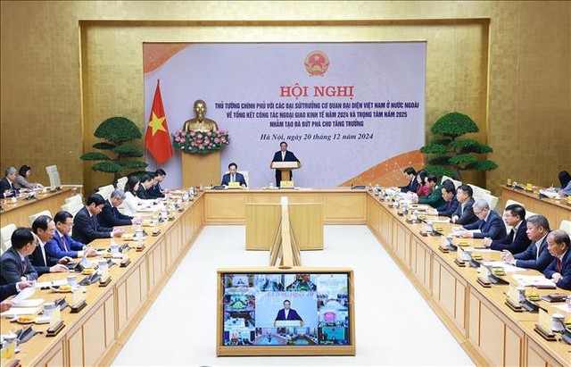 Thủ tướng Chính phủ Phạm Minh Chính chủ trì Hội nghị. (Ảnh: Thông tấn xã Việt Nam)