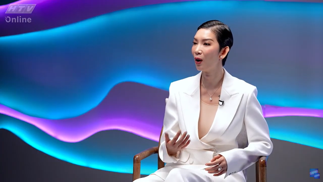 Xuân Lan kể về giai đoạn khủng hoảng trong đời: "Các dì, các cậu nhìn tôi bằng ánh mắt tội nghiệp"- Ảnh 2. Xuân Lan kể về giai đoạn khủng hoảng trong đời: "Các dì, các cậu nhìn tôi bằng ánh mắt tội nghiệp"- Ảnh 2.