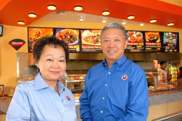 Siêu trí tuệ bước vào ngành F&B: Một năm bán hơn 52 nghìn tấn thức ăn, mở 2.000 cửa hàng trên toàn thế giới, bỏ túi hơn 70 nghìn tỉ đồng/năm- Ảnh 2. Siêu trí tuệ bước vào ngành F&B: Một năm bán hơn 52 nghìn tấn thức ăn, mở 2.000 cửa hàng trên toàn thế giới, bỏ túi hơn 70 nghìn tỉ đồng/năm- Ảnh 2.
