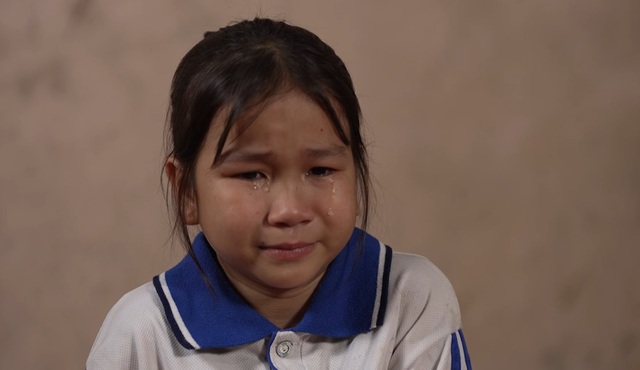 Nữ diễn viên miền Nam đầu tiên diễn Táo Quân bật khóc nức nở- Ảnh 2. Nữ diễn viên miền Nam đầu tiên diễn Táo Quân bật khóc nức nở- Ảnh 2.