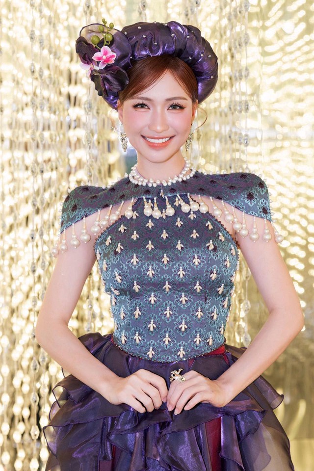 Đã hết “concert quốc gia” nhưng nữ ca sĩ này vẫn chạy show mệt nghỉ, còn ra luôn nước ngoài!- Ảnh 6.