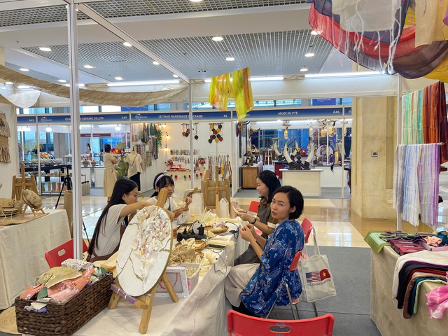 Gian hàng tại Hội chợ.