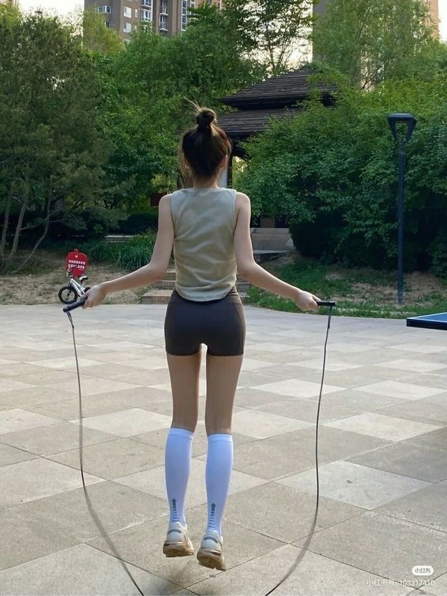 Dân văn phòng U40 giữ dáng Dân văn phòng U40 giữ dáng