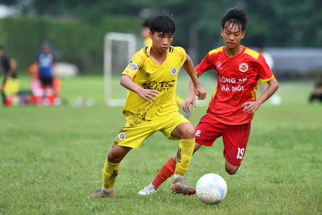 Lần đầu tiên bóng đá trẻ tại Việt Nam được tổ chức theo thể thức League- Ảnh 1.