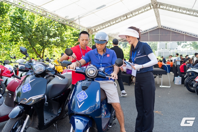 Xe máy điện thực ra nhiều loại lắm: Chia sẻ thân thực từ một bạn sinh viên đã chuyển đổi xanh tại Vietnam Mobility Festival- Ảnh 3. Xe máy điện thực ra nhiều loại lắm: Chia sẻ thân thực từ một bạn sinh viên đã chuyển đổi xanh tại Vietnam Mobility Festival- Ảnh 3.