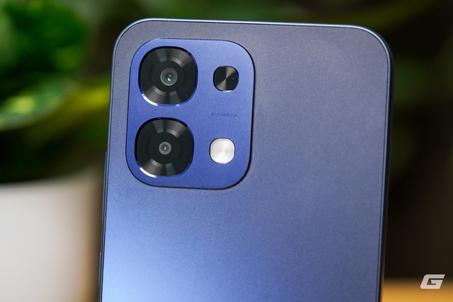 Trải nghiệm OPPO A6 Pro Series: Thiết kế bắt mắt, vỏ ngoài bền bỉ cùng pin 7000 mAh cực "trâu"- Ảnh 10. Trải nghiệm OPPO A6 Pro Series: Thiết kế bắt mắt, vỏ ngoài bền bỉ cùng pin 7000 mAh cực "trâu"- Ảnh 10.