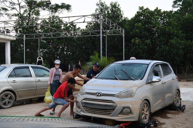Từ hôm nay, cứu hộ miễn phí ô tô gặp sự cố, thủy kích trên toàn miền Bắc- Ảnh 1.